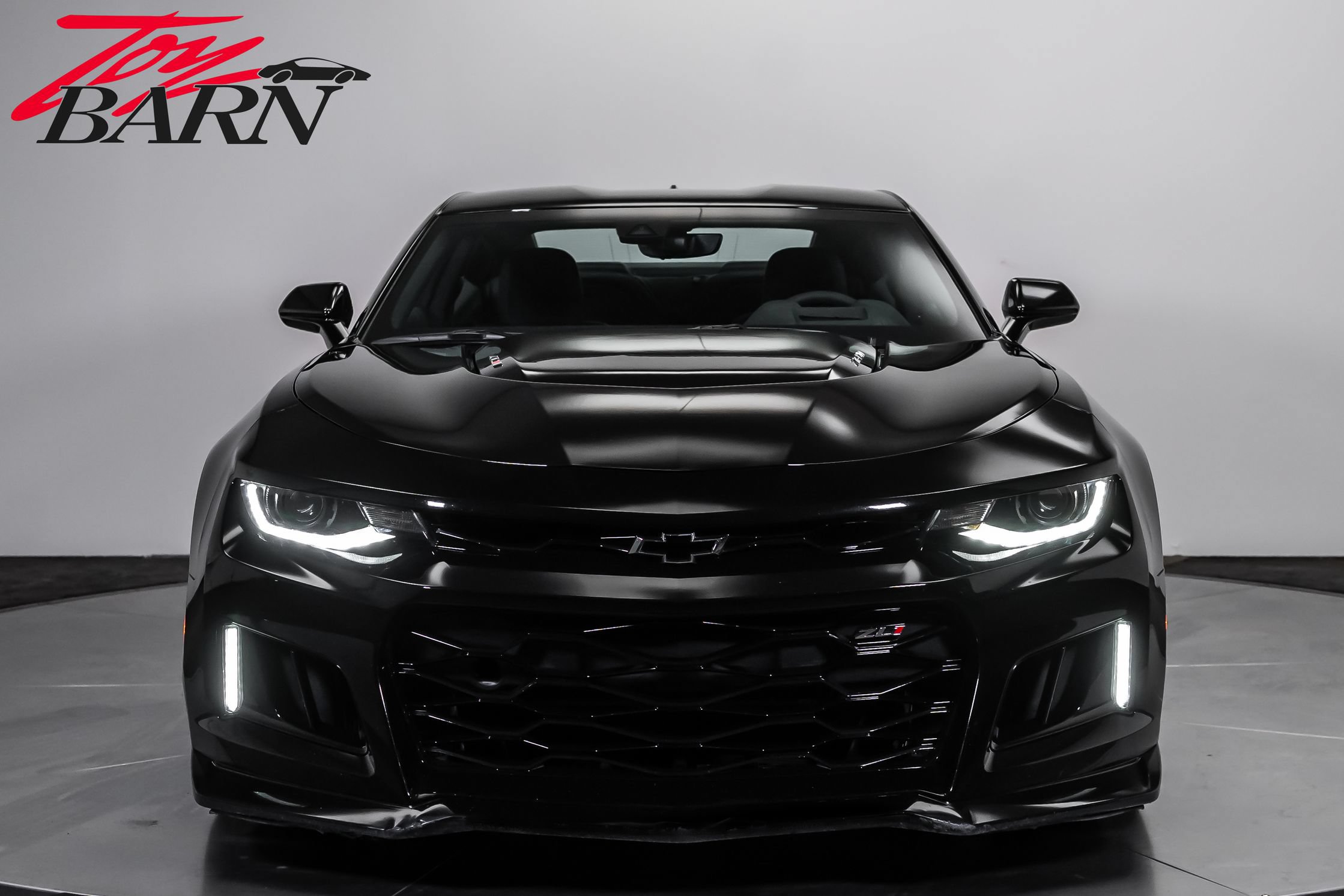 Used 2023 Chevrolet Camaro ZL1 RWD image 8