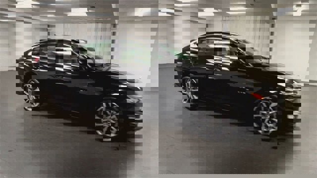 Certified 2024 Chevrolet Malibu LT image 2