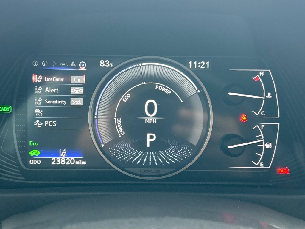 Used 2024 Lexus UX 250h FWD w/ Premium Package image 33
