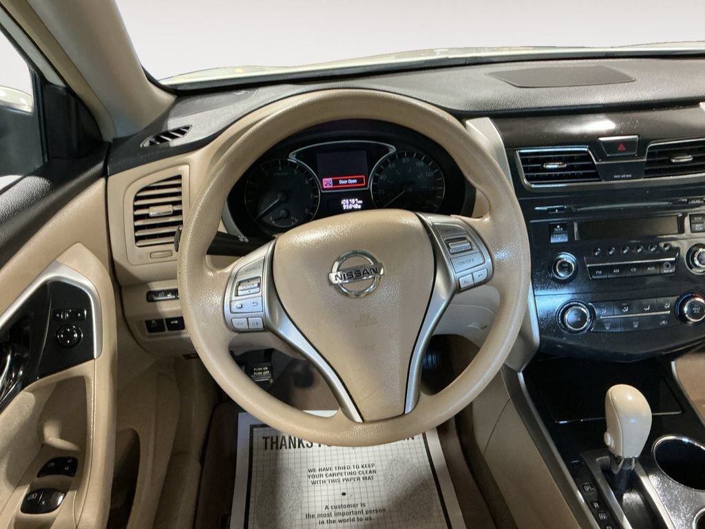 Used 2013 Nissan Altima 2.5 S FWD image 12