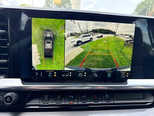 Used 2024 Chevrolet Silverado 2500 High Country w/ Technology Package AWD/4WD image 19