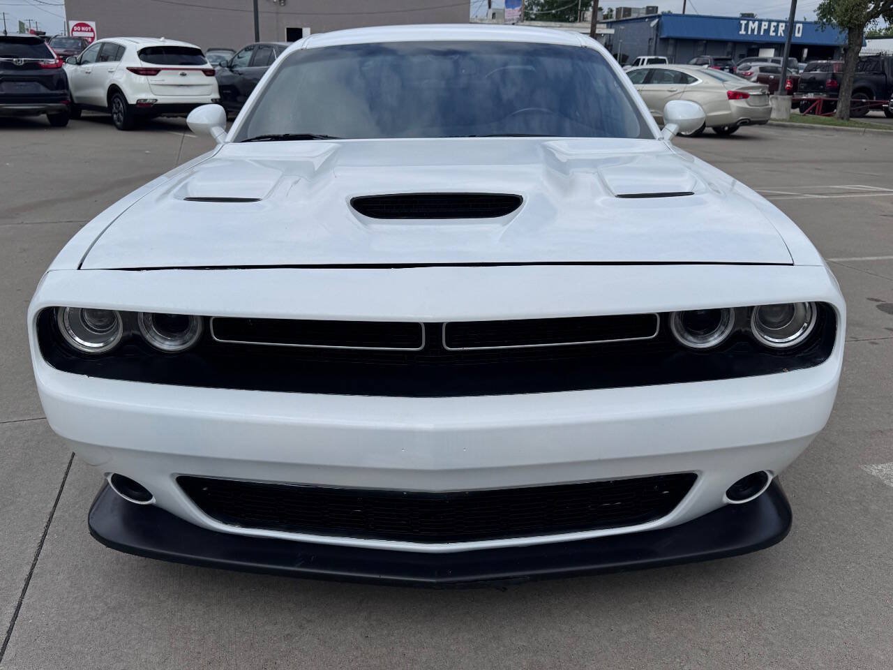 Used 2023 Dodge Challenger GT RWD image 2