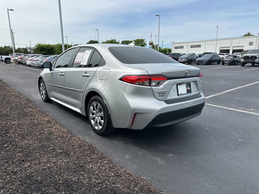 Certified 2024 Toyota Corolla LE FWD image 5