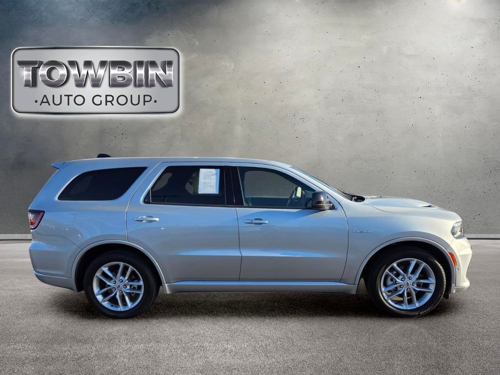 Used 2025 Dodge Durango R/T AWD/4WD image 3