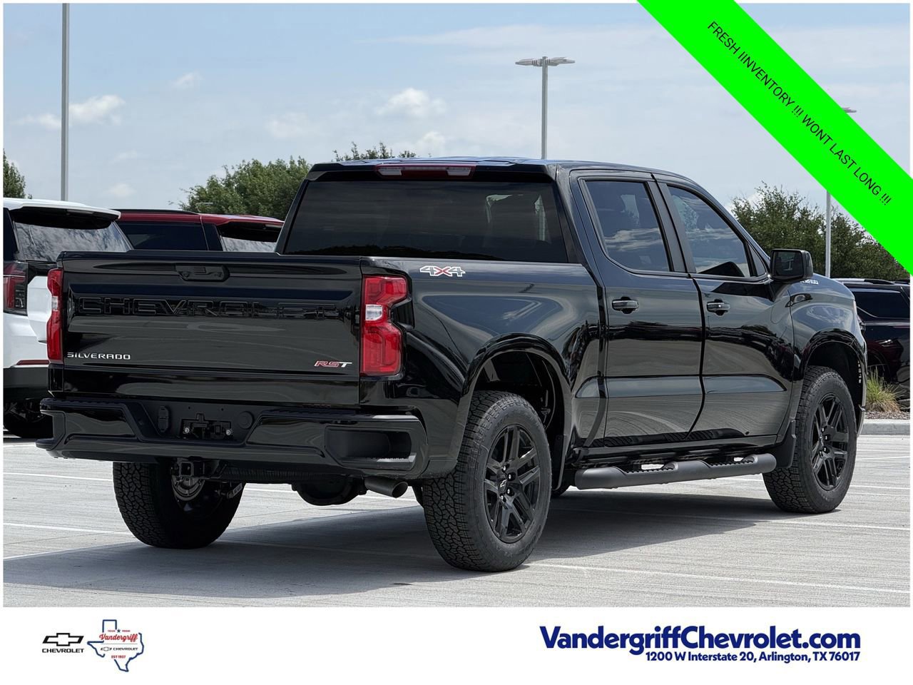 New 2026 Chevrolet Silverado 1500 RST w/ RST Select Package AWD/4WD image 4