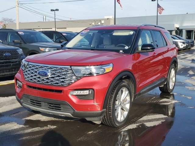 Certified 2023 Ford Explorer Platinum w/ Technology Package image 2