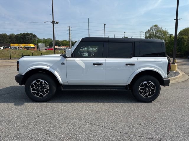 New 2026 Ford Bronco Outer Banks image 7
