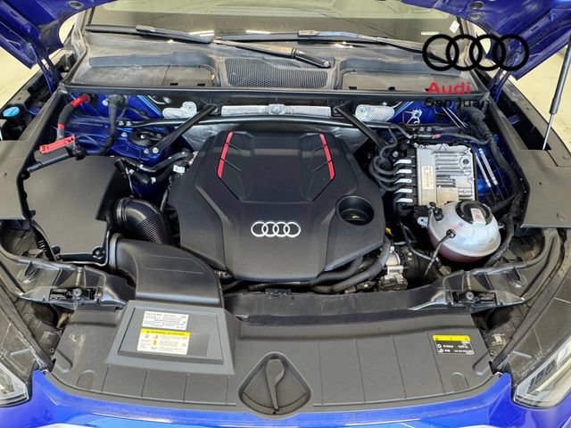 Used 2022 Audi SQ5 Premium Plus w/ Premium Plus Package AWD/4WD image 9