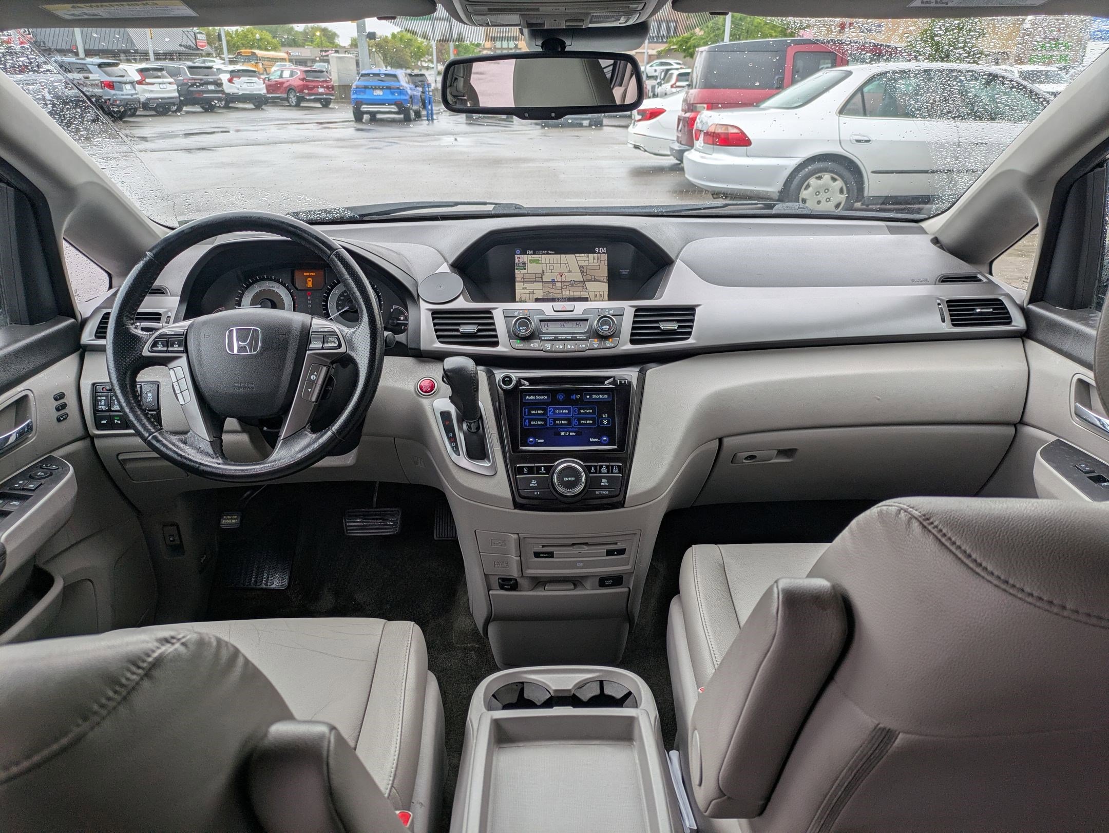 Used 2015 Honda Odyssey Touring image 31