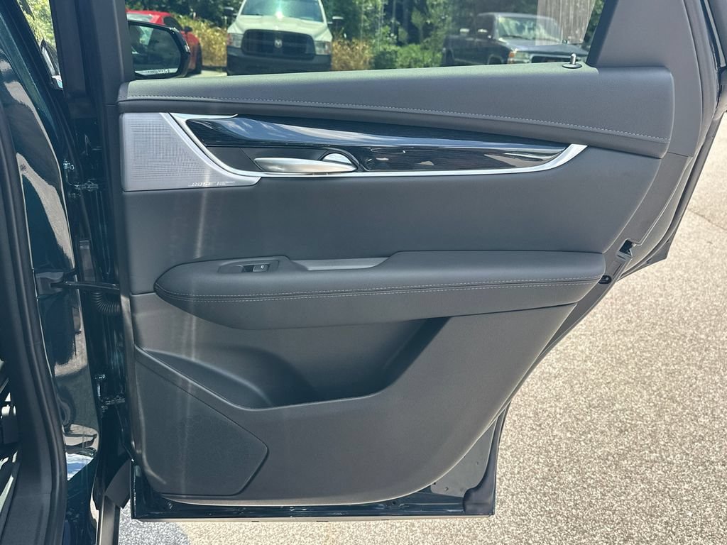 New 2026 Cadillac XT5 Premium Luxury w/ Driver Assist Package FWD image 16