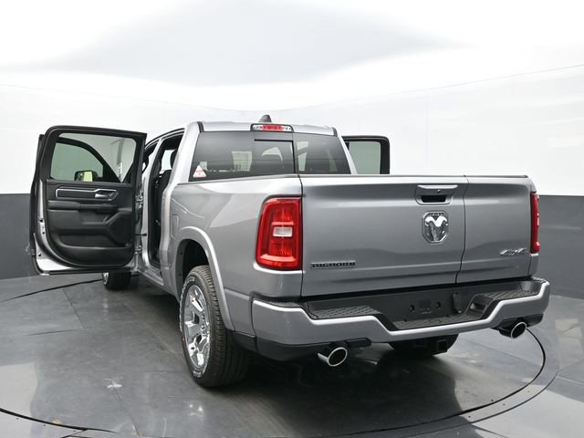 New 2026 RAM 1500 4x4 Crew Cab image 63