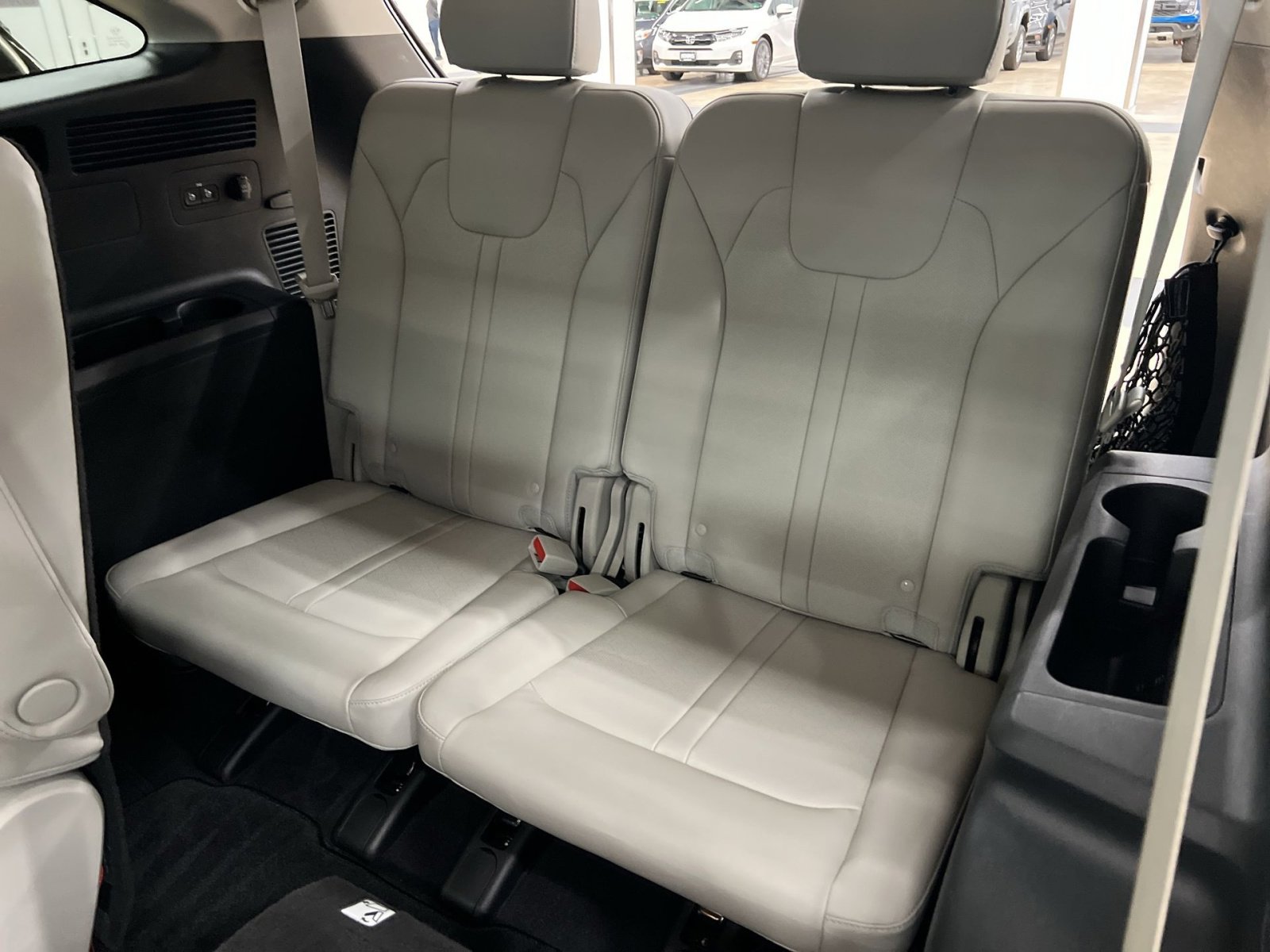 Used 2021 Kia Sorento EX image 26