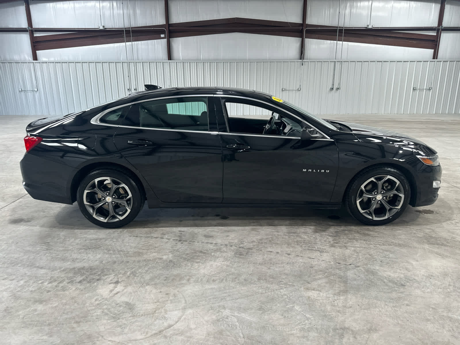 Used 2023 Chevrolet Malibu LT FWD image 6
