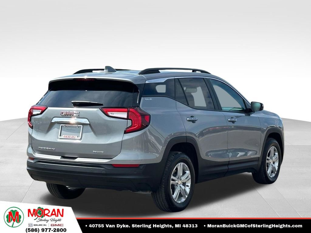 Certified 2024 GMC Terrain SLE w/ Driver Convenience Package AWD/4WD image 4