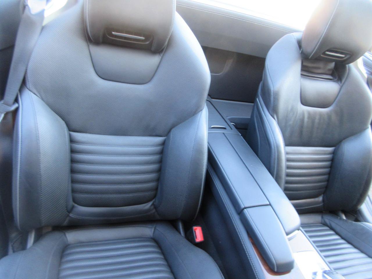 Used 2017 Mercedes-Benz SL 550 image 35