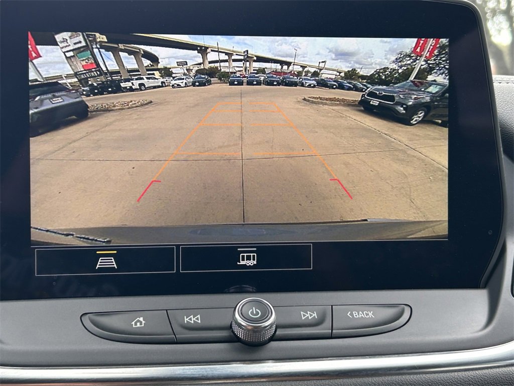 Used 2025 Chevrolet Blazer LT image 28