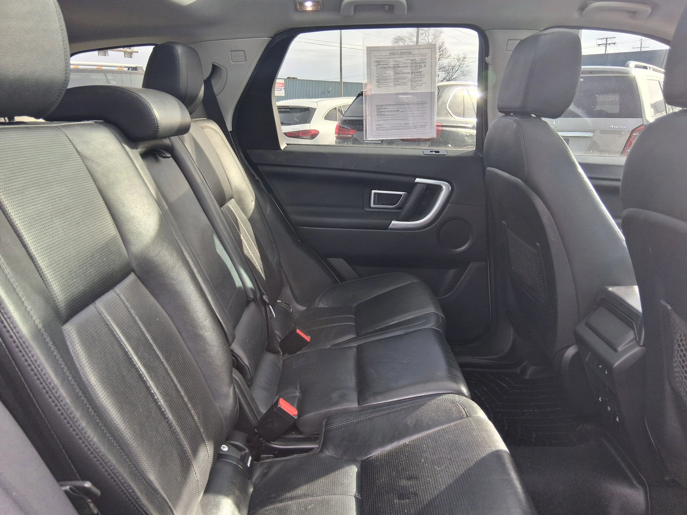 Used 2016 Land Rover Discovery Sport HSE AWD/4WD image 24