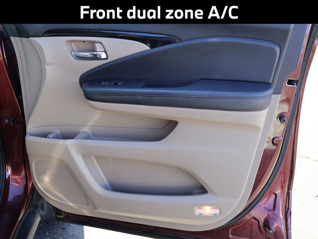 Used 2018 Honda Pilot Touring image 10