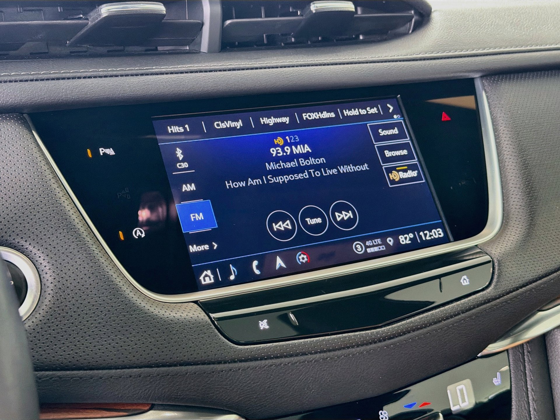 Used 2023 Cadillac XT5 Premium Luxury FWD image 30