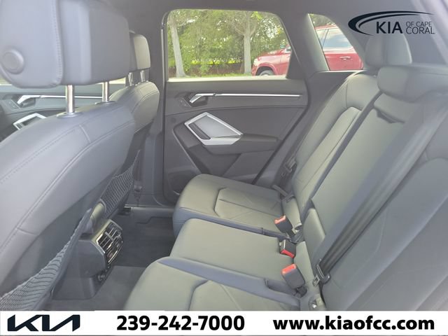 Used 2022 Audi Q3 2.0T Premium w/ Convenience Package AWD/4WD image 14