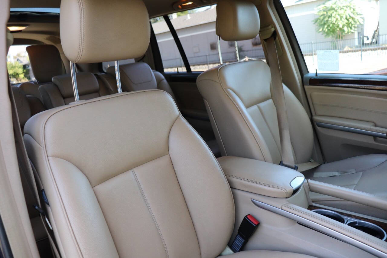 Used 2012 Mercedes-Benz GL 450 4MATIC image 37