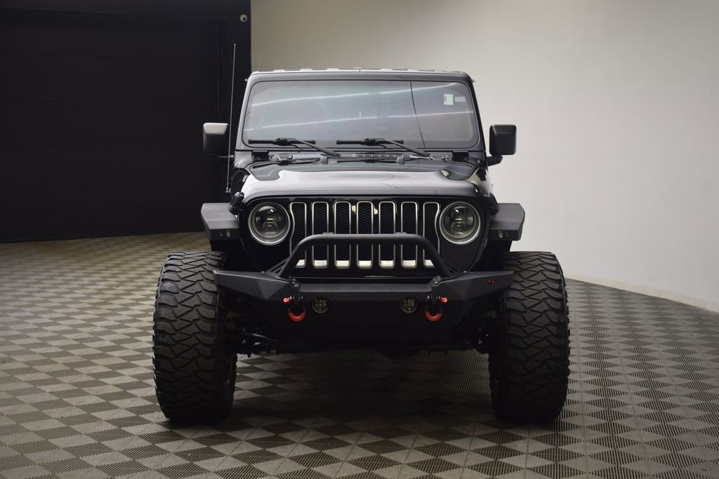 Used 2018 Jeep Wrangler Unlimited Sahara w/ Uconnect 4C Nav & Sound Group image 21