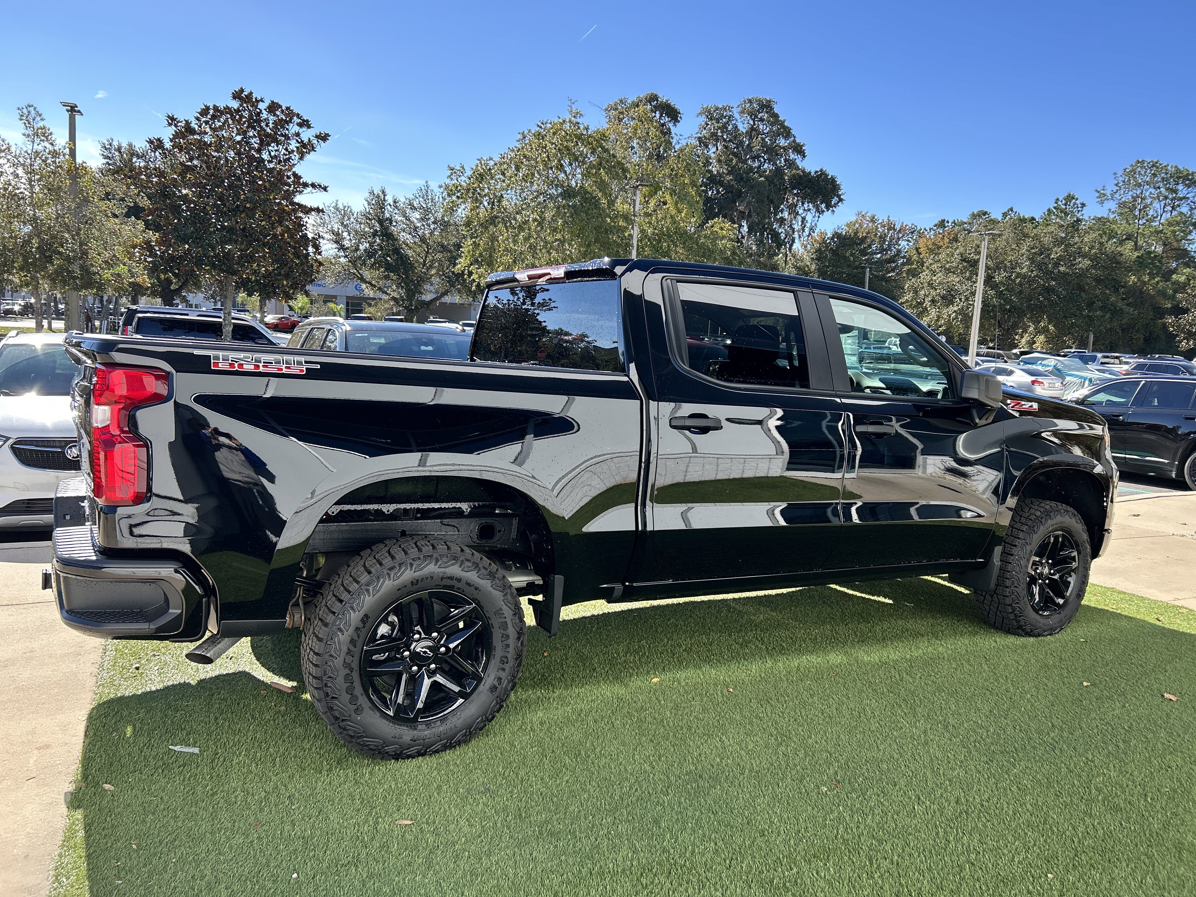 New 2026 Chevrolet Silverado 1500 Custom Trail Boss image 10