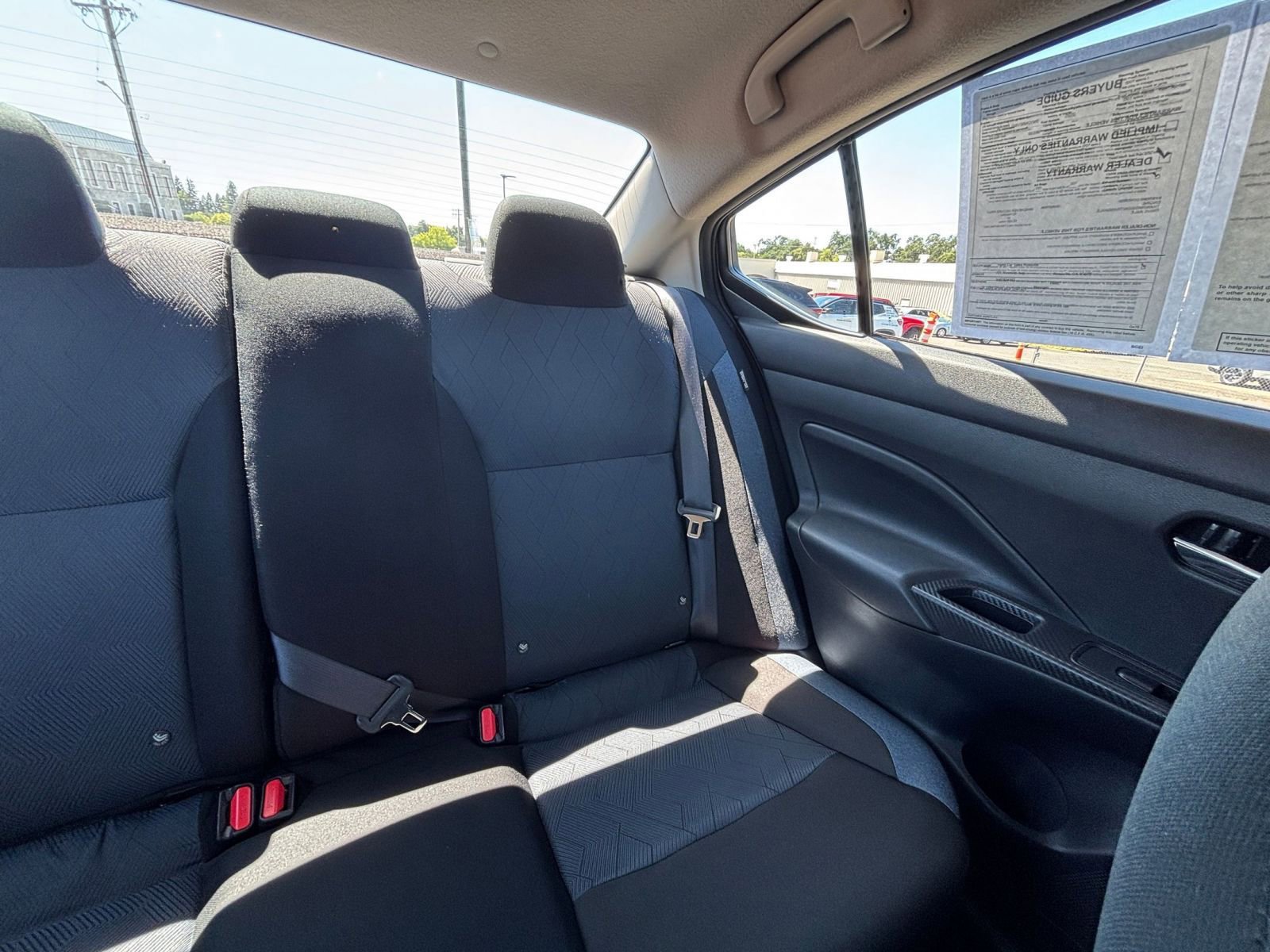 Used 2025 Nissan Versa SV FWD image 35