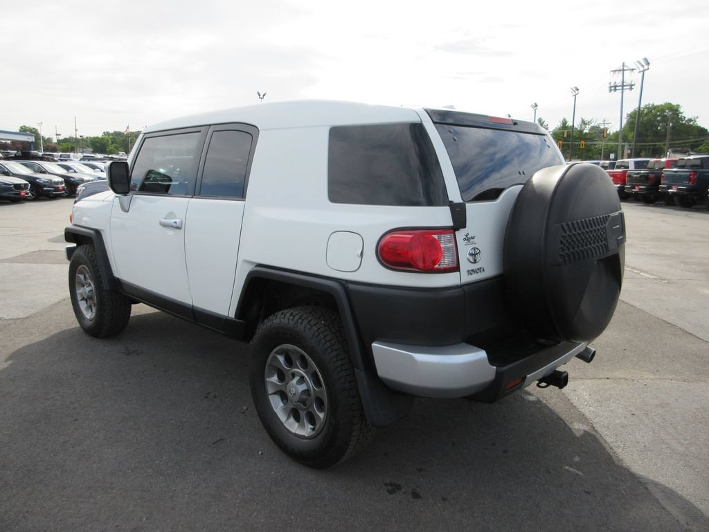 Used 2011 Toyota FJ Cruiser 4WD w/ Convenience Pkg image 9