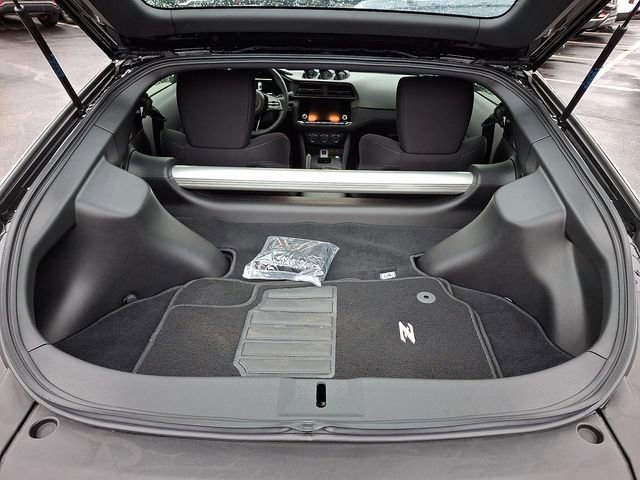 Used 2025 Nissan Z Sport w/ Floor Mat Package image 28