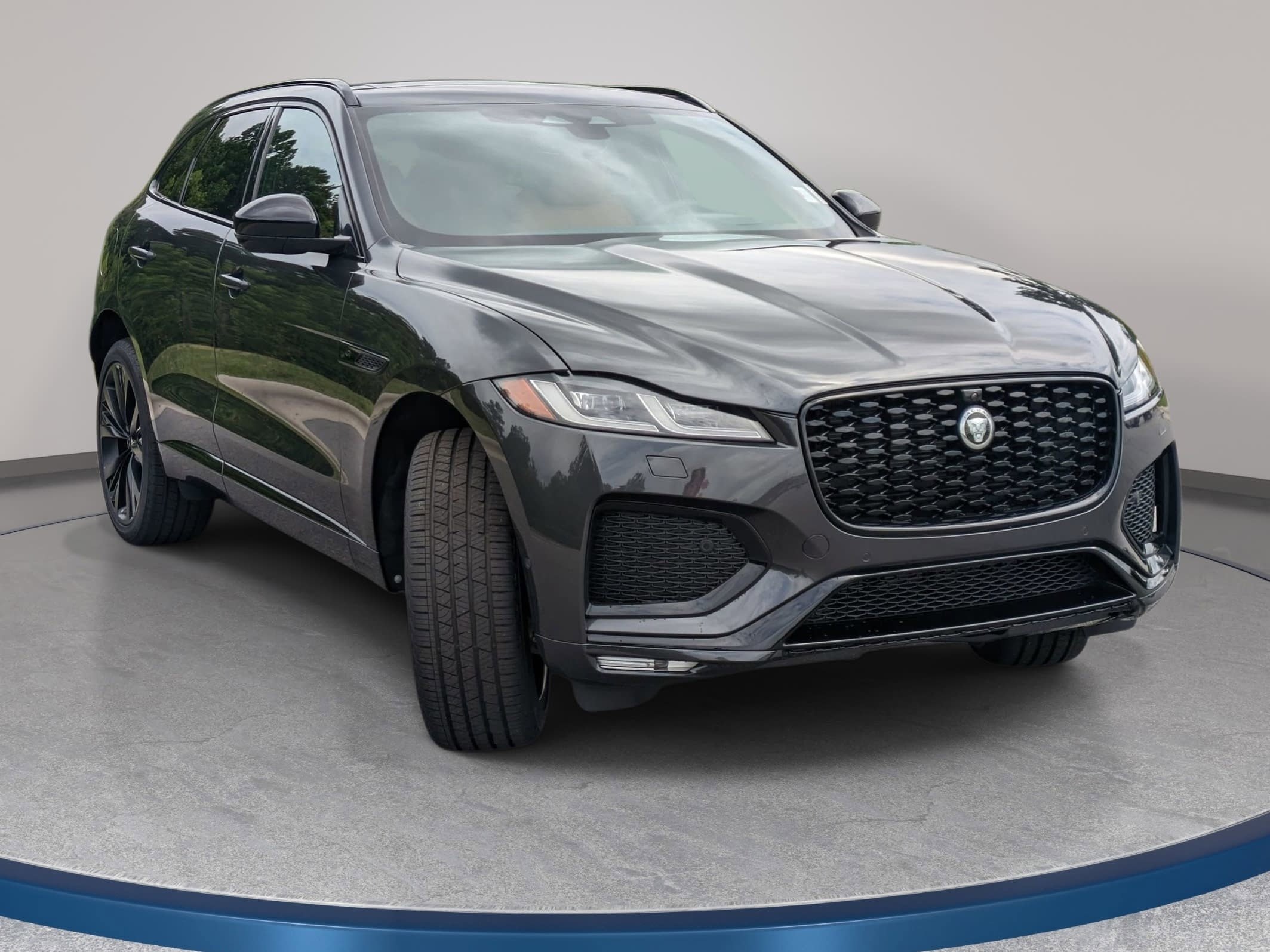 New 2026 Jaguar F-PACE R-Dynamic S AWD/4WD image 3
