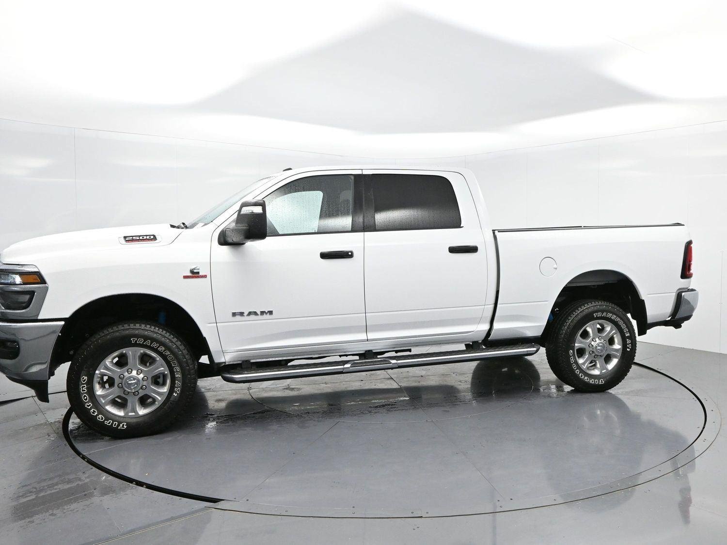 Used 2025 RAM 2500 Big Horn AWD/4WD image 4