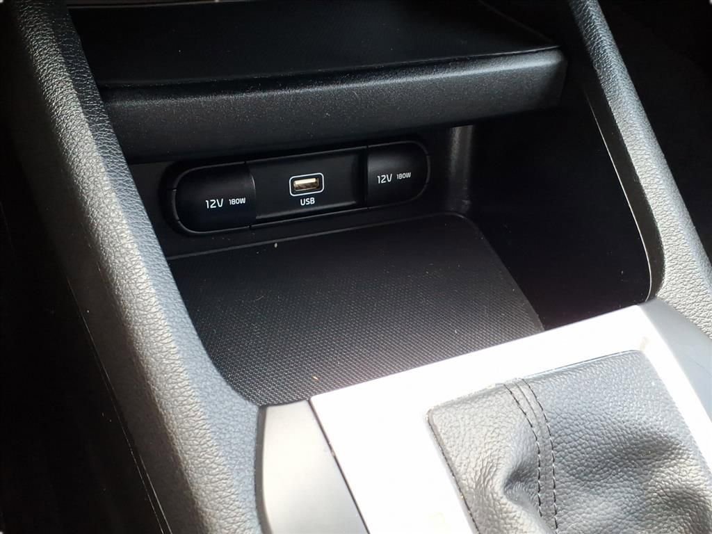 Used 2023 Kia Forte LXS image 18