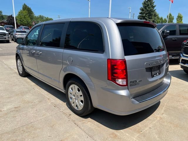 Certified 2018 Dodge Grand Caravan SE FWD image 4