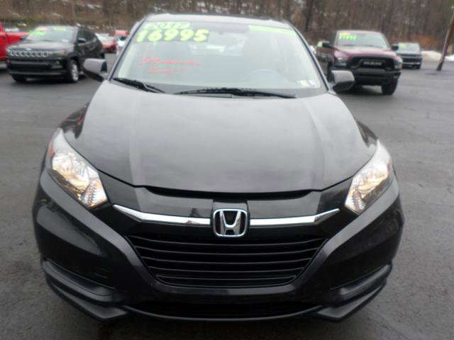 Used 2017 Honda HR-V LX image 4