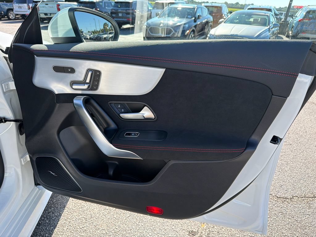 Used 2025 Mercedes-Benz CLA 35 AMG 4MATIC image 14