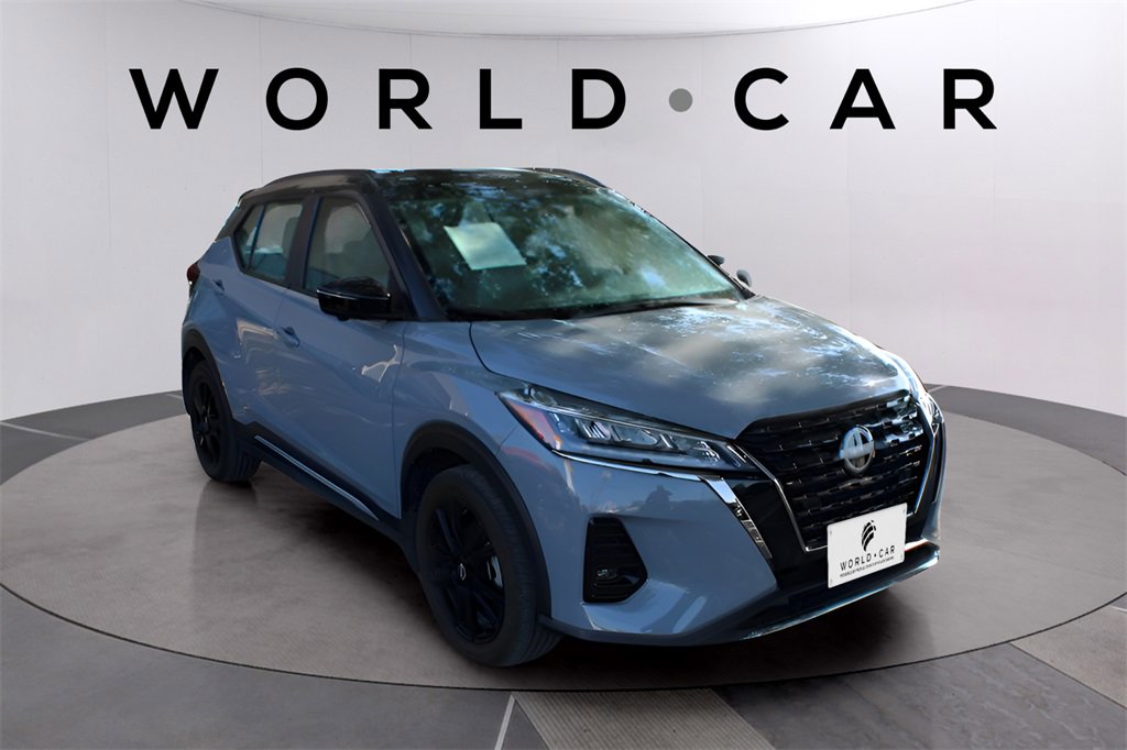 Used 2024 Nissan Kicks SR w/ SR Premium Package image 1