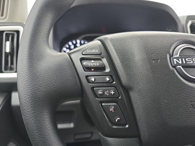 Used 2025 Nissan Frontier SV image 34