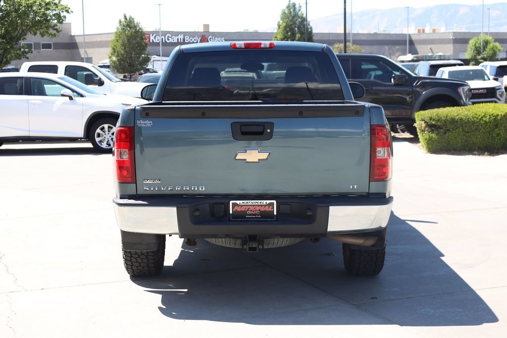 Used 2009 Chevrolet Silverado 1500 LT w/ Power Pack Plus AWD/4WD image 5