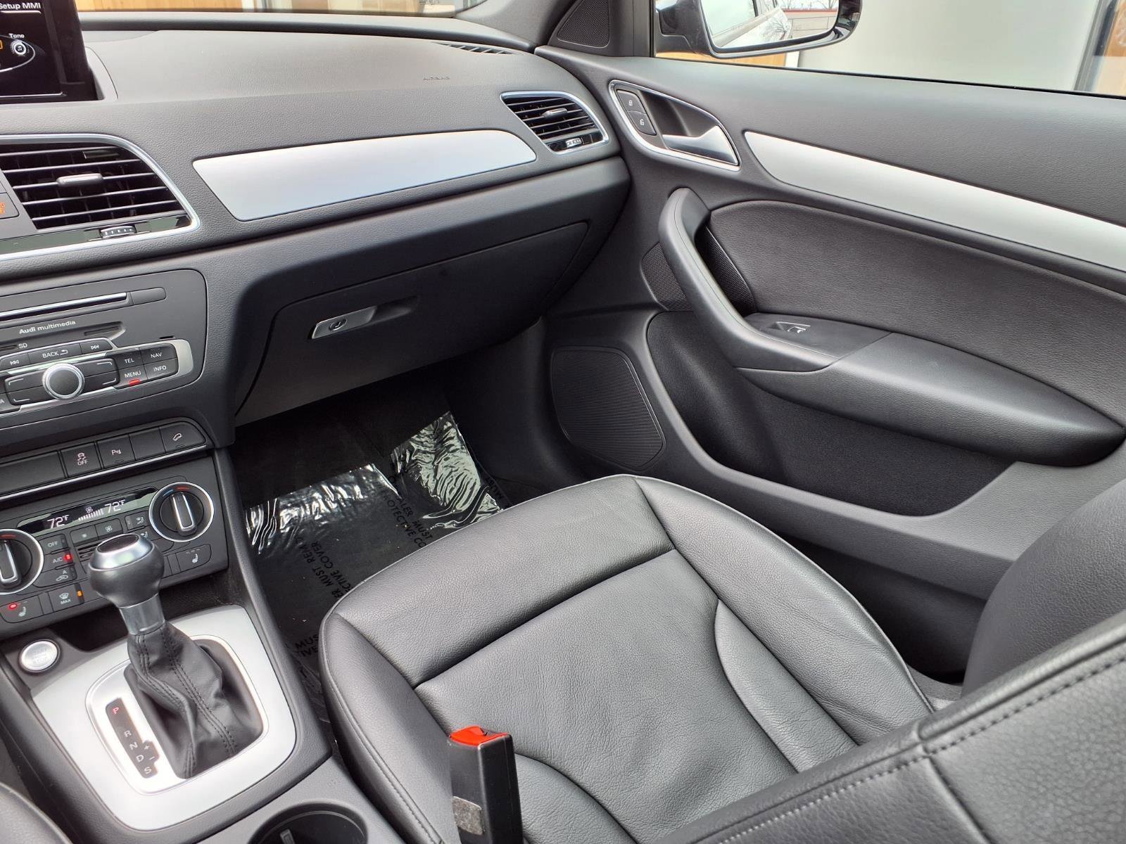 Used 2017 Audi Q3 2.0T Premium image 19