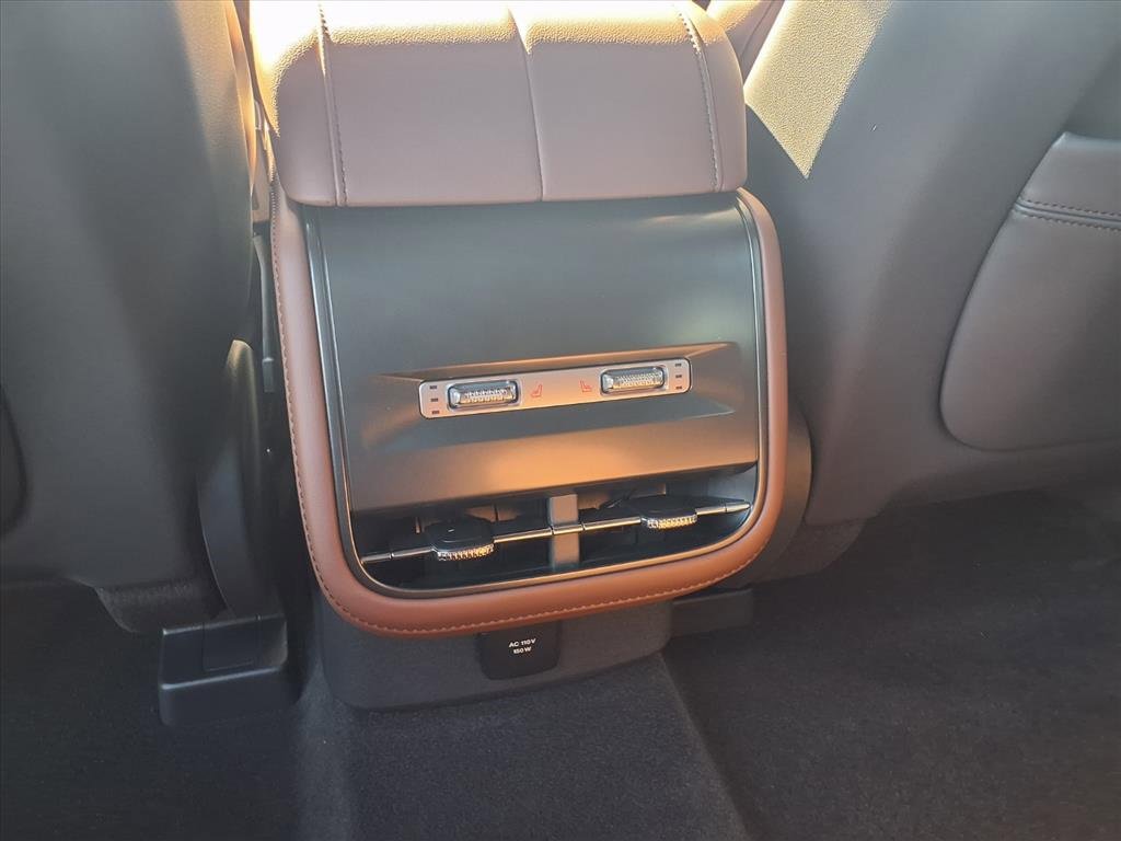 New 2026 Lincoln Nautilus Reserve image 10