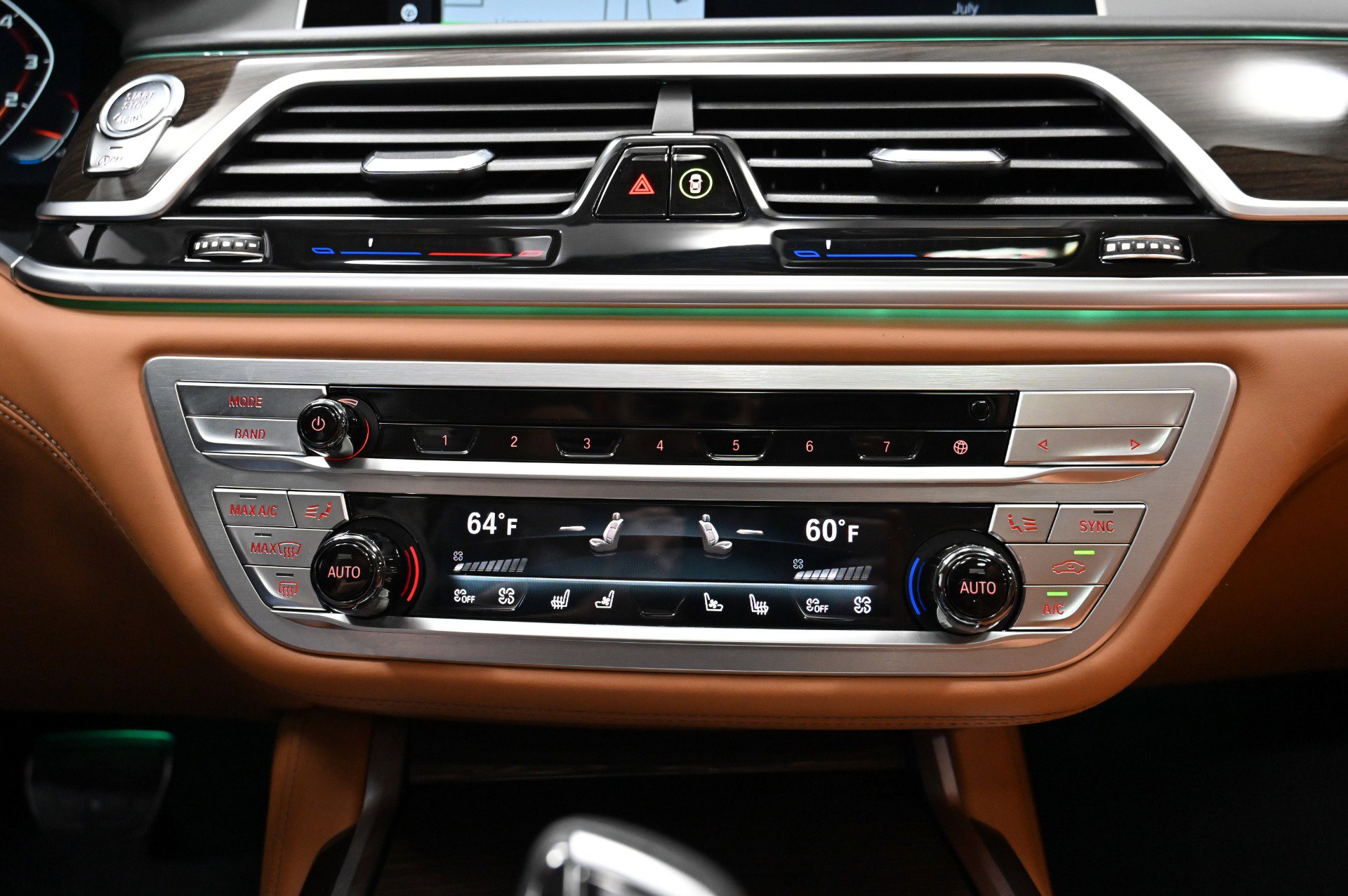 Used 2022 BMW M760i xDrive w/ Luxury Rear Seating Package image 28