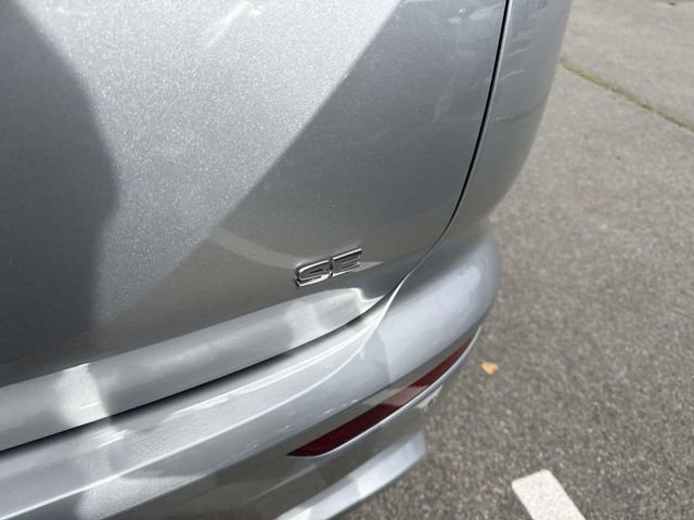 Used 2024 Mitsubishi Outlander SE Black Edition image 8