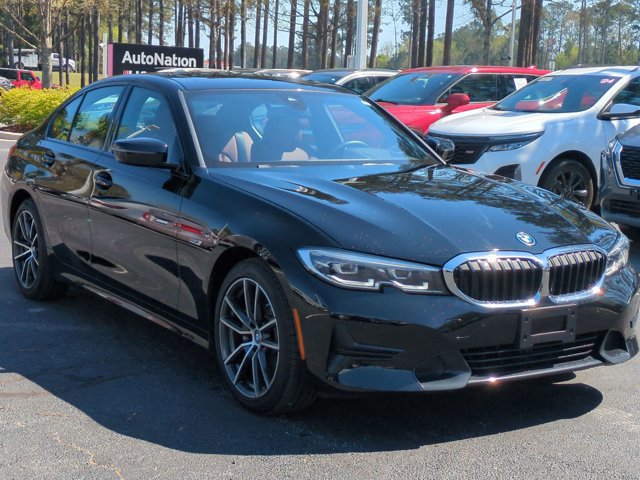 Used 2022 BMW 330e xDrive 330e xDrive w/ Premium Package image 3