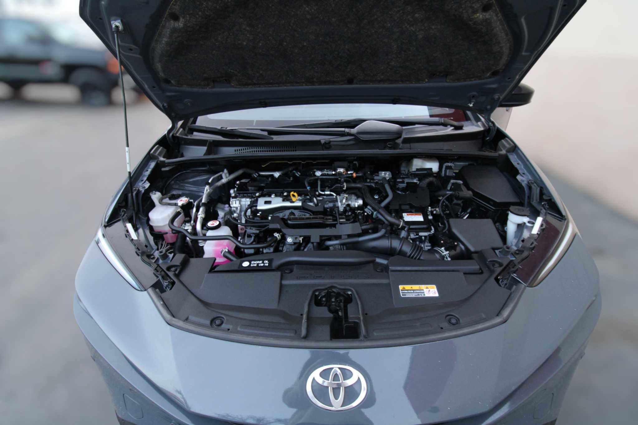 Used 2023 Toyota Prius LE image 13