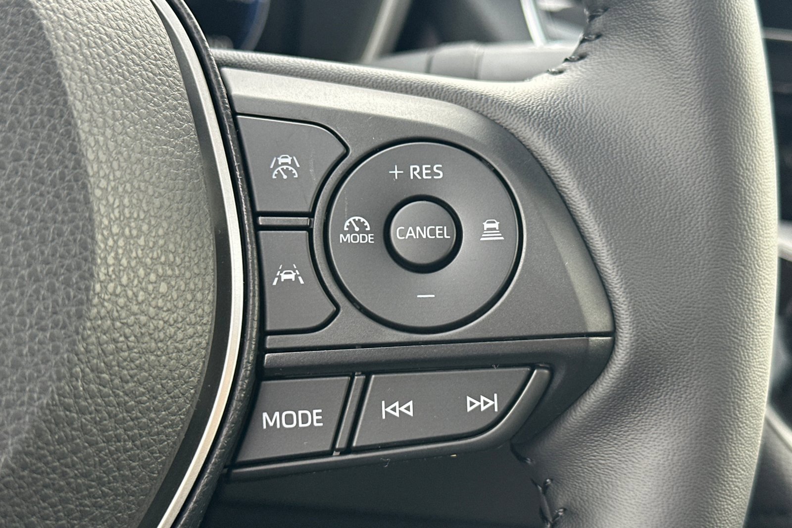 New 2026 Toyota Corolla XLE image 27