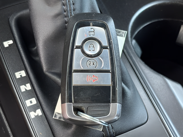 Used 2022 Ford Bronco Outer Banks AWD/4WD image 12