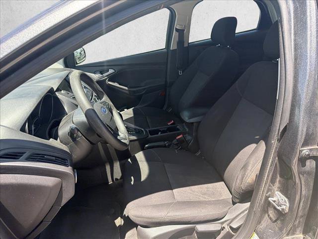 Used 2018 Ford Focus SEL FWD image 10
