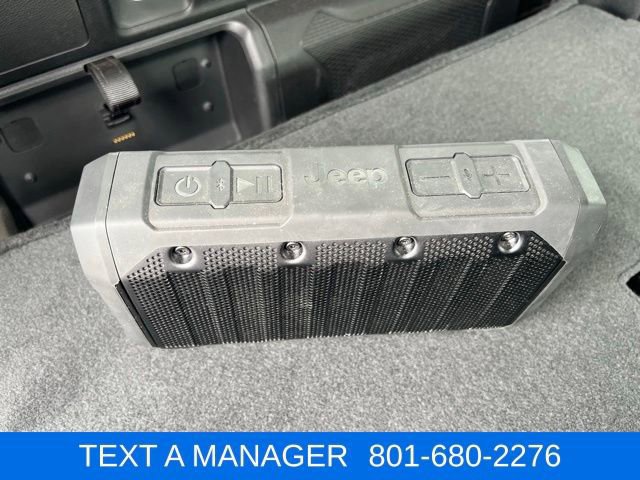 Used 2025 Jeep Gladiator Rubicon AWD/4WD image 40