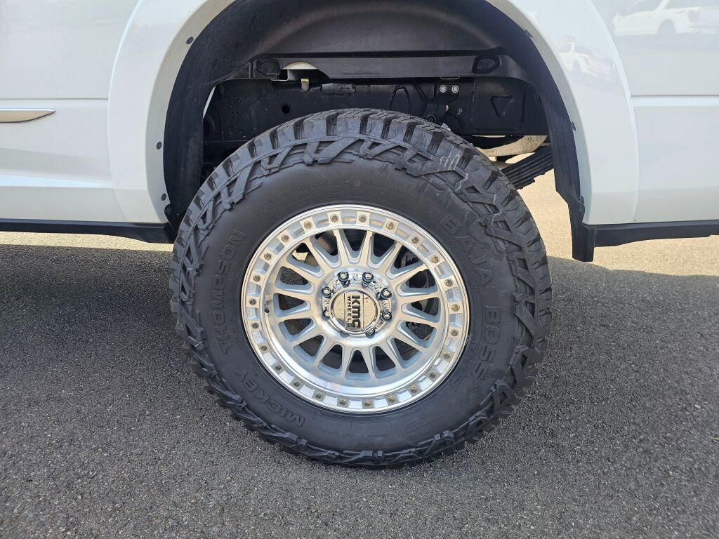 Used 2025 RAM 3500 Limited AWD/4WD image 11
